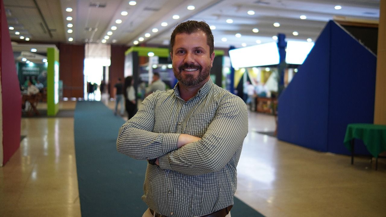 Dr. Autieres Farias